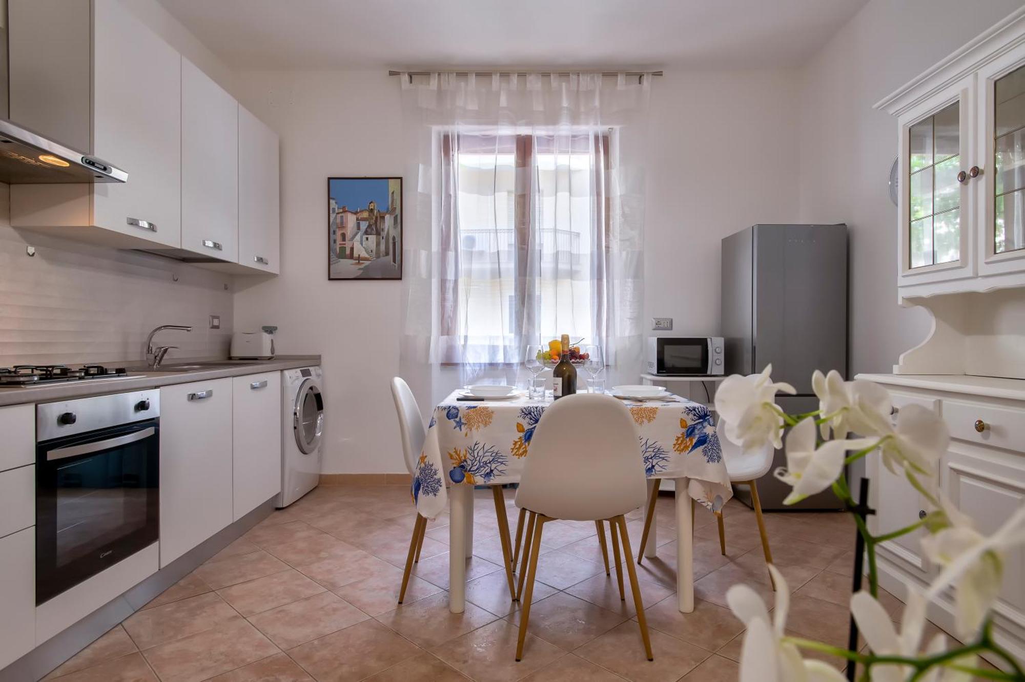 Casa Comoda A Due Passi Dal Lungomare Алгеро Екстериор снимка