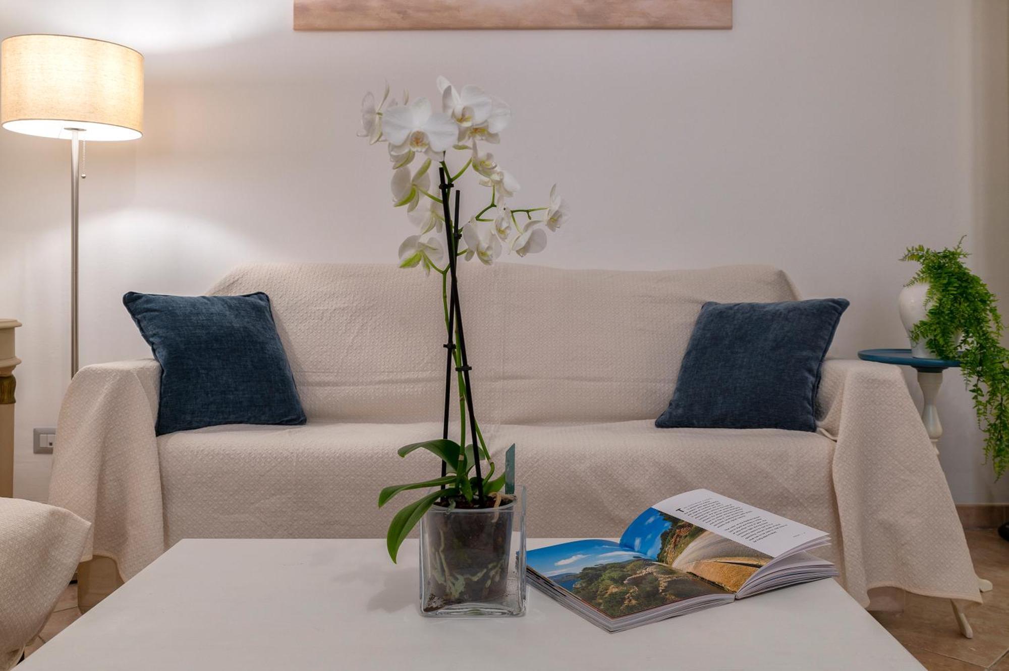 Casa Comoda A Due Passi Dal Lungomare Алгеро Екстериор снимка